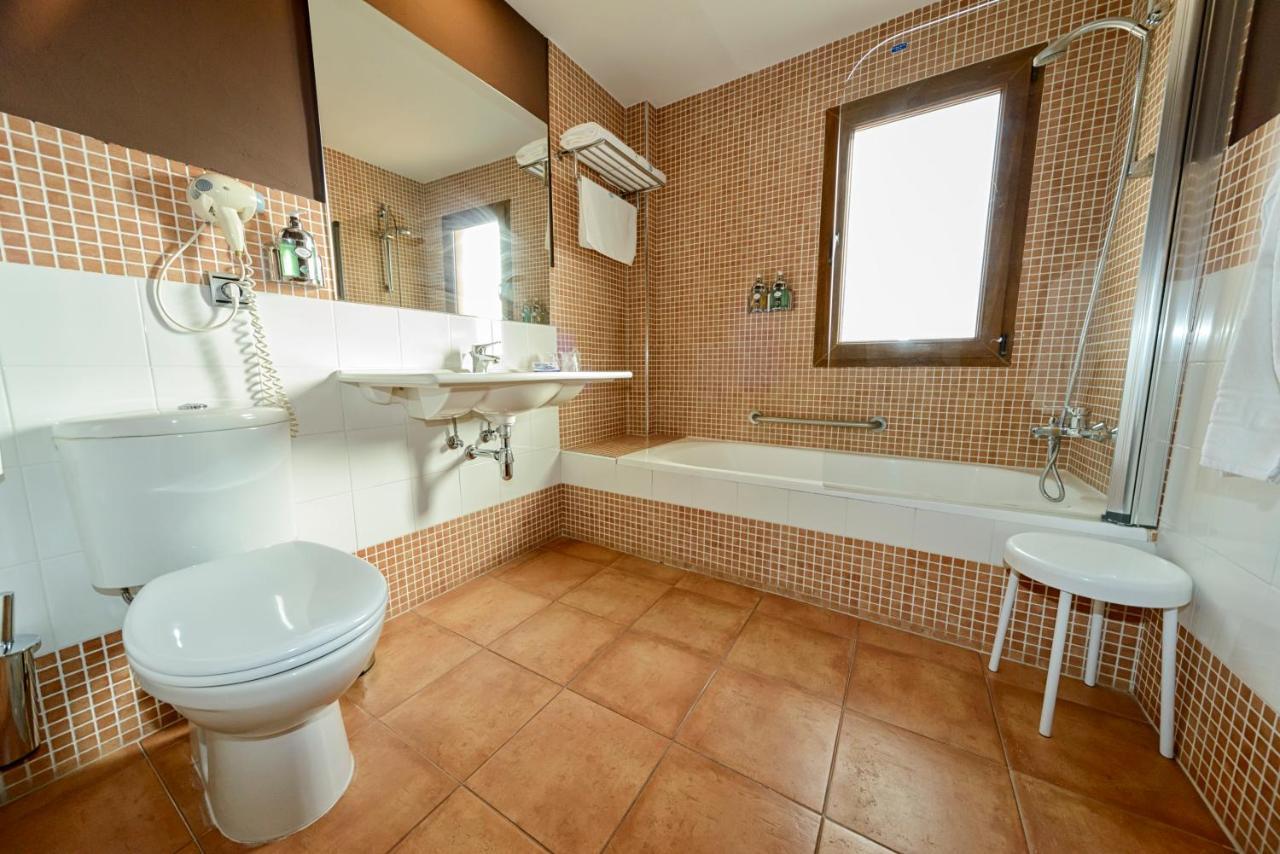 אבחאר Hotel La Barrosa מראה חיצוני תמונה