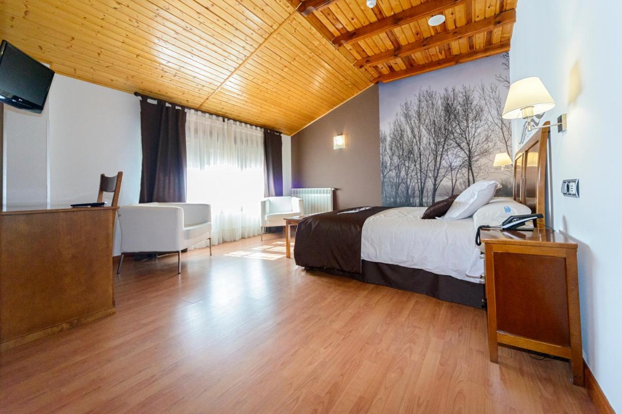 אבחאר Hotel La Barrosa מראה חיצוני תמונה