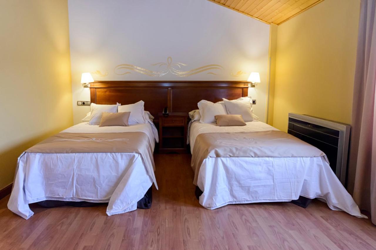 אבחאר Hotel La Barrosa מראה חיצוני תמונה