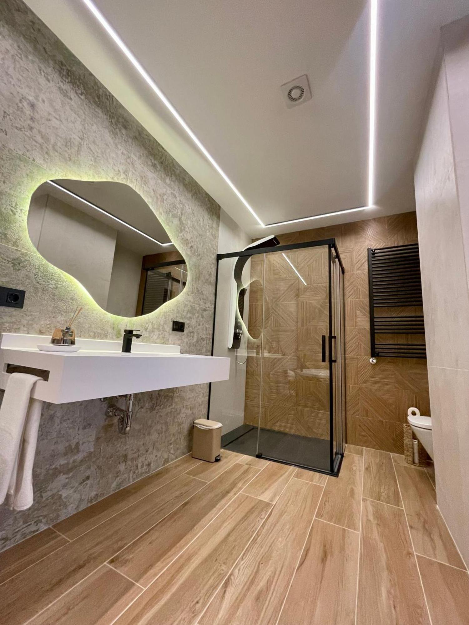 אבחאר Hotel La Barrosa מראה חיצוני תמונה